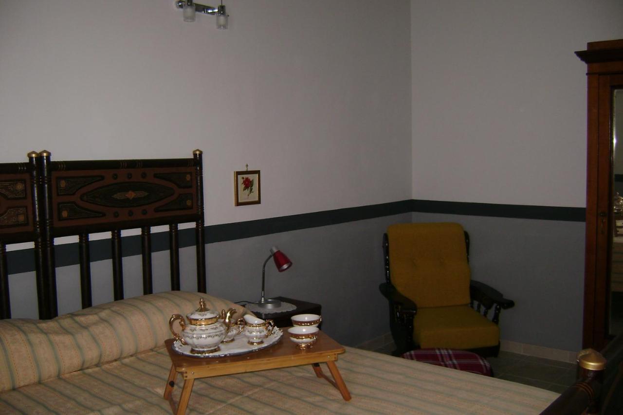 B&B Ex Magazzeno Barlotti Паестум Екстериор снимка